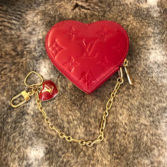 Authentic Louis Vuitton heart ❤️ coin purse - Picture 2 of 8